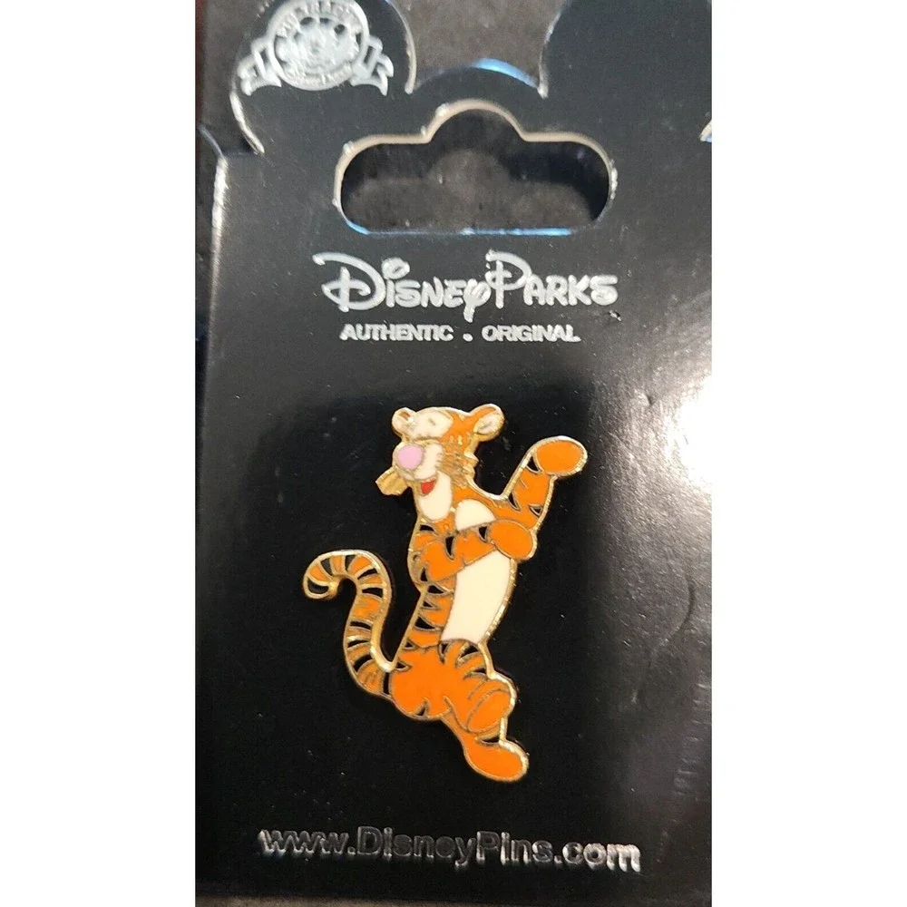Disney Trading Pin 00001 Tigger Winnie the Pooh Striped Tiger Pink‎ Nose